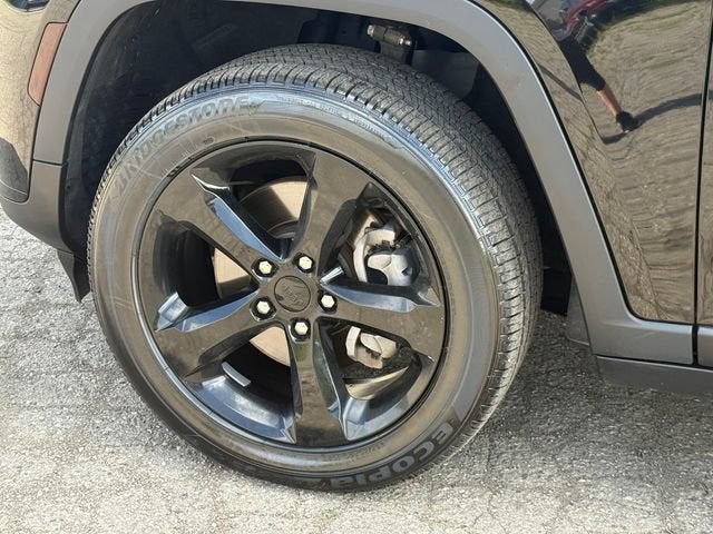 2023 Jeep Grand Cherokee L Altitude 4x4