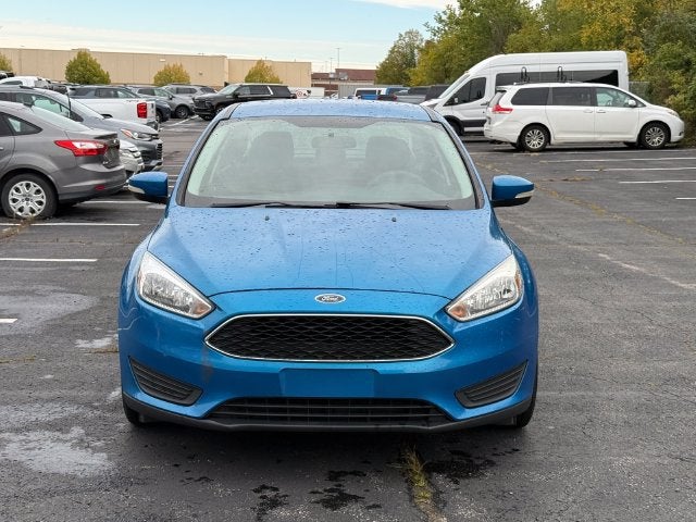 Used 2015 Ford Focus SE with VIN 1FADP3F2XFL218743 for sale in Woodhaven, MI