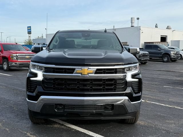 2026 Chevrolet Silverado 1500 LT - Photo 2