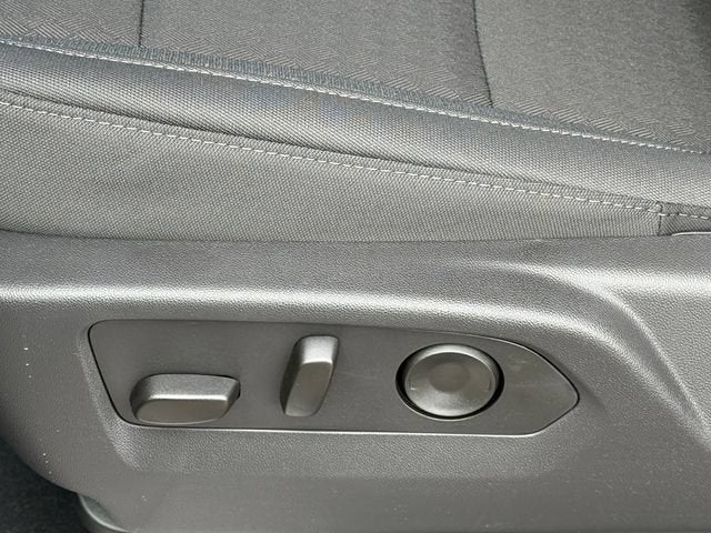 2026 Chevrolet Silverado 1500 LT - Photo 8