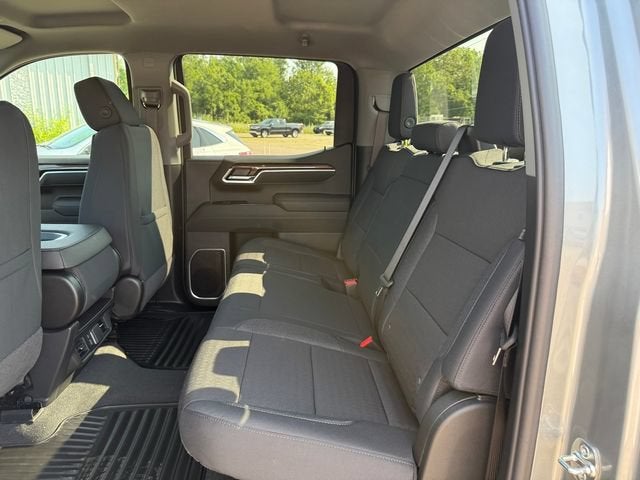 2026 Chevrolet Silverado 1500 LT - Photo 10