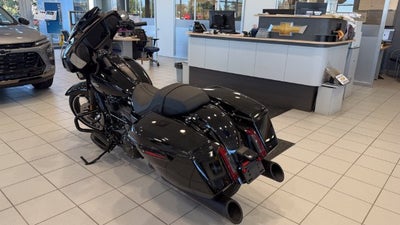 2024 HARLEY DAVIDSON FLHX Base