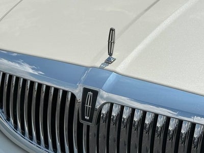 2006 Lincoln Town Car Signature