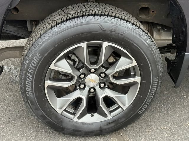 2023 Chevrolet Silverado 1500 LT (2FL)