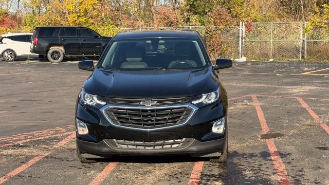 Used 2019 Chevrolet Equinox LT with VIN 3GNAXKEV6KL327337 for sale in Woodhaven, MI