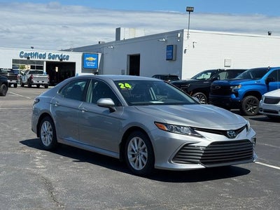 2024 Toyota Camry LE