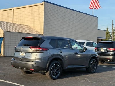 2024 Nissan Rogue SV