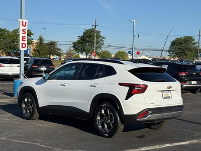 2025 Chevrolet Trax LT