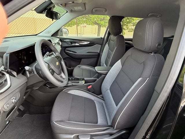 2026 Chevrolet Trailblazer LS - Photo 8