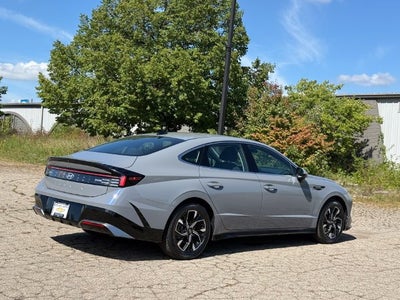 2025 Hyundai Sonata SEL